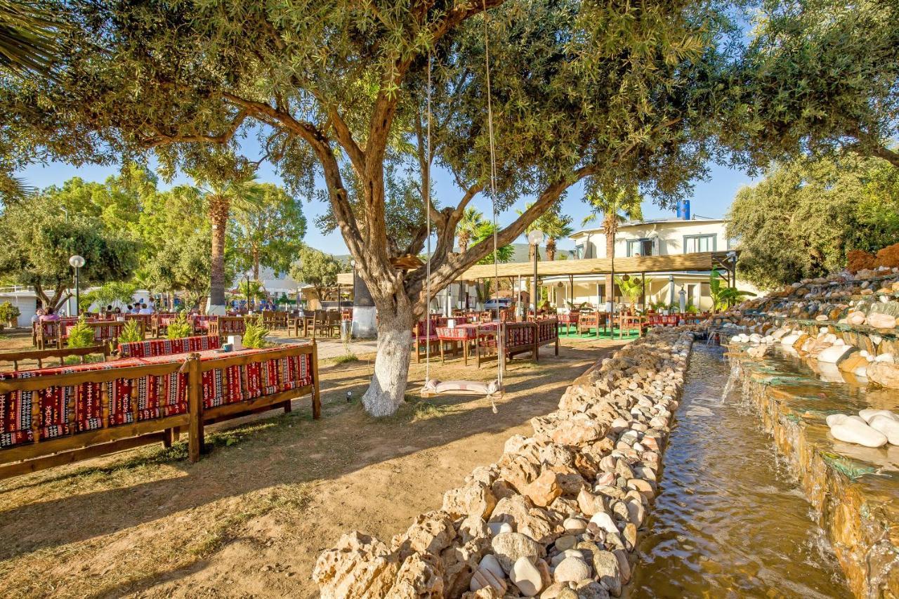 Dimora Boemo Hotel Didim Bagian luar foto